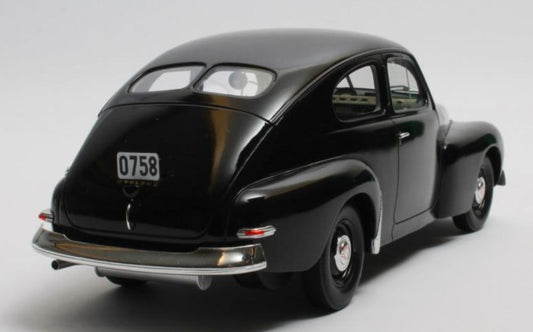 Available To Order – Volvo PV444 Black 1952 1:18 (CUL CML118-1)