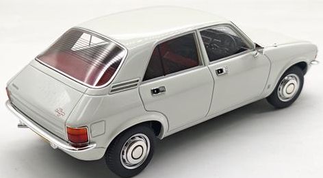 Available To Order – Austin Allegro Glacier White 1973 1:18 (CUL CML145-1)