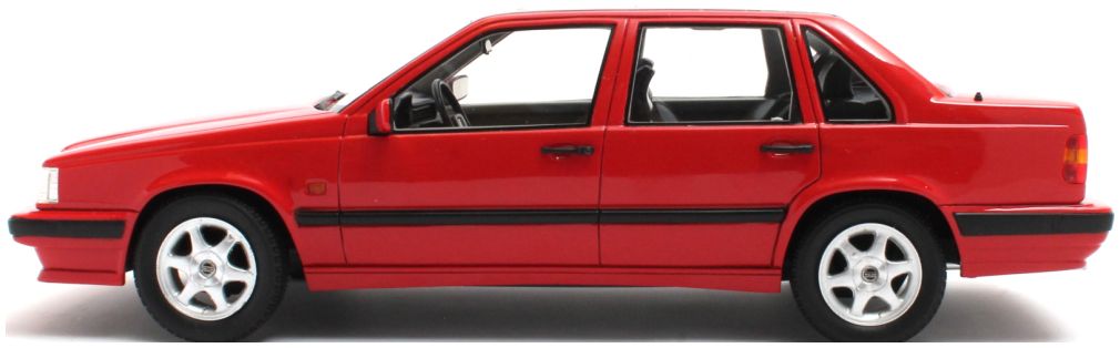 Available To Order – Volvo 850 GLT Signal Red 1991-1994 1:18 (CUL CML171-1)