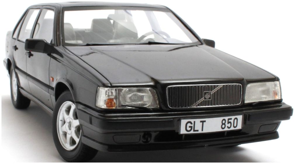 Available To Order – Volvo 850 GLT Dark Grey Metallic 1991-1994 1:18 (CUL CML171-2)