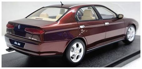 Available To Order – Alfa Romeo 166 Super 3.0 Red Metallic 1998-2002 1:18 (CUL CML197-3)