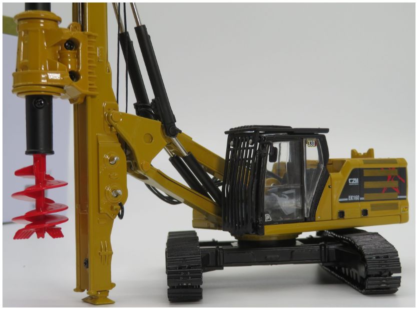 Available To Order – CZM EK160 Drilling Rig 1:50 (DIE 41002)