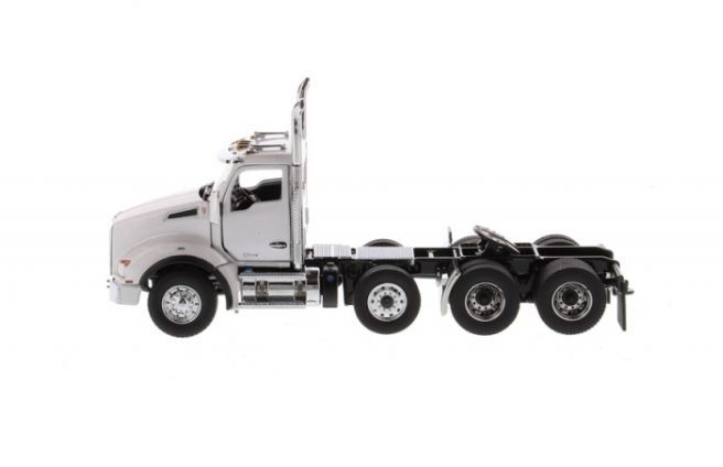 Kenworth T880 SBFA DayCab Pusher Axle Tandem Tractor Metallic White Cab 1:50 – diecast model (view 2)