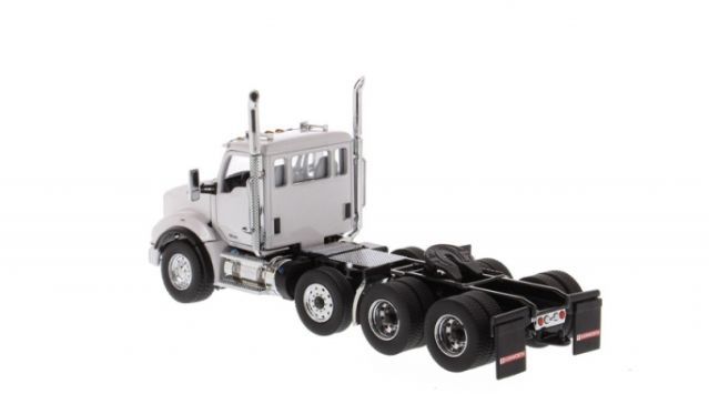 Kenworth T880 SBFA DayCab Pusher Axle Tandem Tractor Metallic White Cab 1:50 – diecast model (view 3)