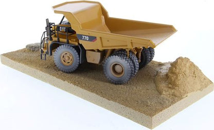 CAT 770 Off-Highway Dump Truck Weathered 1:50 – diecast model (view 2)