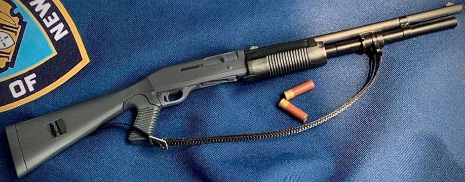 M870 Shotgun 1:6 – diecast model (view 3)