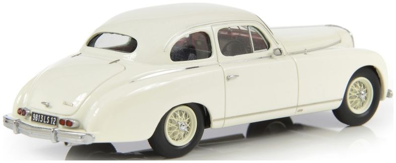 Delahaye 135M Coupe by Guillore White 1949-50 1:43 – diecast model (view 2)