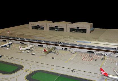 Available To Order – Widebody Aircraft Hangar 1:400 Scale 1:400 (GEM GJWBHGR)