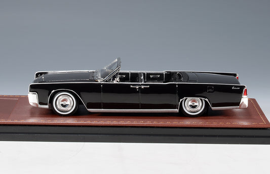 Lincoln Continental Black Convertible Open Roof Black 1964 1:43 – diecast model (view 2)