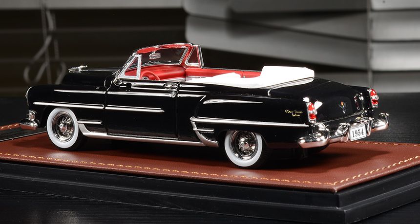 Available To Order – Chrysler New Yorker Deluxe Convertible Black 1954 1:43 (GLM 130805)
