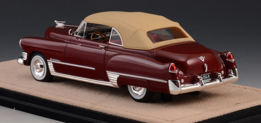 Cadillac Series 62 Convertible Maroon 1949 Closed Top 1:43 – diecast model (view 3)
