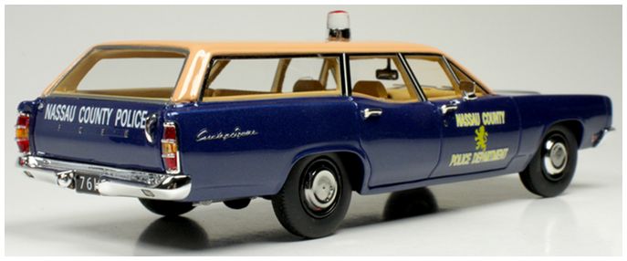 Ford Station Wagon 'Nassau County Police' 1970 1:43 Goldvarg Model (view 5)