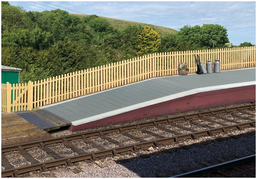 Platform End Ramp x 2 1:76 Hornby Model (view 3)