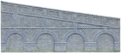 Available To Order – Mid Stepped Arched Retaining Walls x2 (Eng 1:76 (HOR R7387)