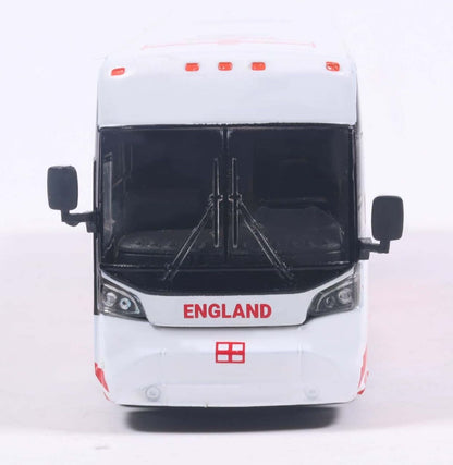Available To Order – MCI D4520 Coach England National Soccer Team 1:87 Iconic Replicas Model (ICO 870724)