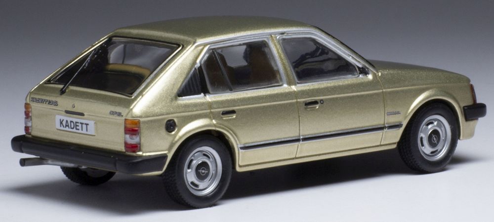 Available To Order – Opel Kadett D Metallic Beige 1981 5-Turer 1:43 IXO Model (IXO CLC394)