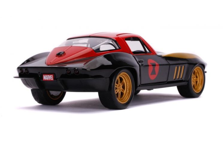 Available To Order – Chevy Corvette 1966 and Black Widow Figure 1:24 (JAD 31749)