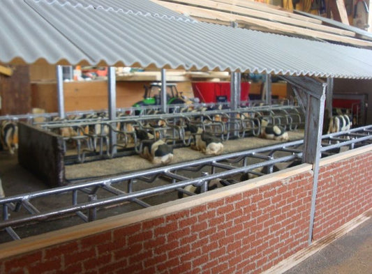 Available To Order – Corrugated Plates "Fibre Cement" Grey, 15x 1:32 (JUW 23246)