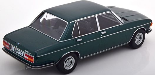 Available To Order – BMW 3.0S E3 2.Series 1971 Dark Green Metallic 1:18 (KKS DC180405)