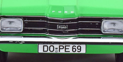 Available To Order – Ford Taunus GXL Sedan 1971 w/Vinyl Roof (Square Headlights) Light Green/Matt Black 1:18 (KKS DC180971)