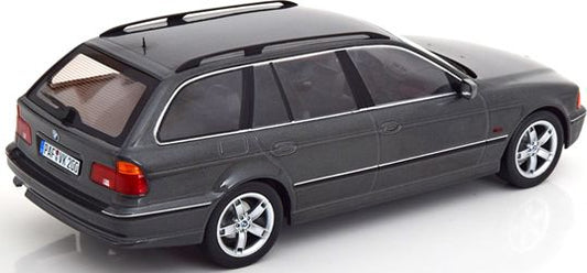 Available To Order – BMW 530d E39 Touring 1997 Grey Metallic 1:18 (KKS DC181082)