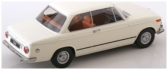 Available To Order – BMW 1802 1.Series Facelift 1971 White 1:18 (KKS DC181312)