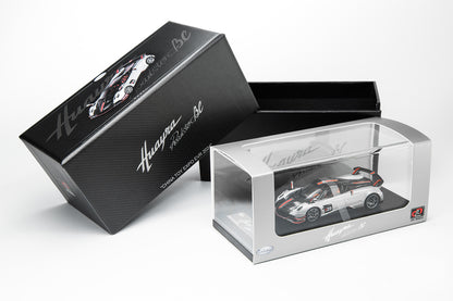 Pagani Huayra Roadster BC White 2024 China Toy Fair Special Edition with Removable Roof 1:64 LCD Models Diecast Model Car (64011W)
