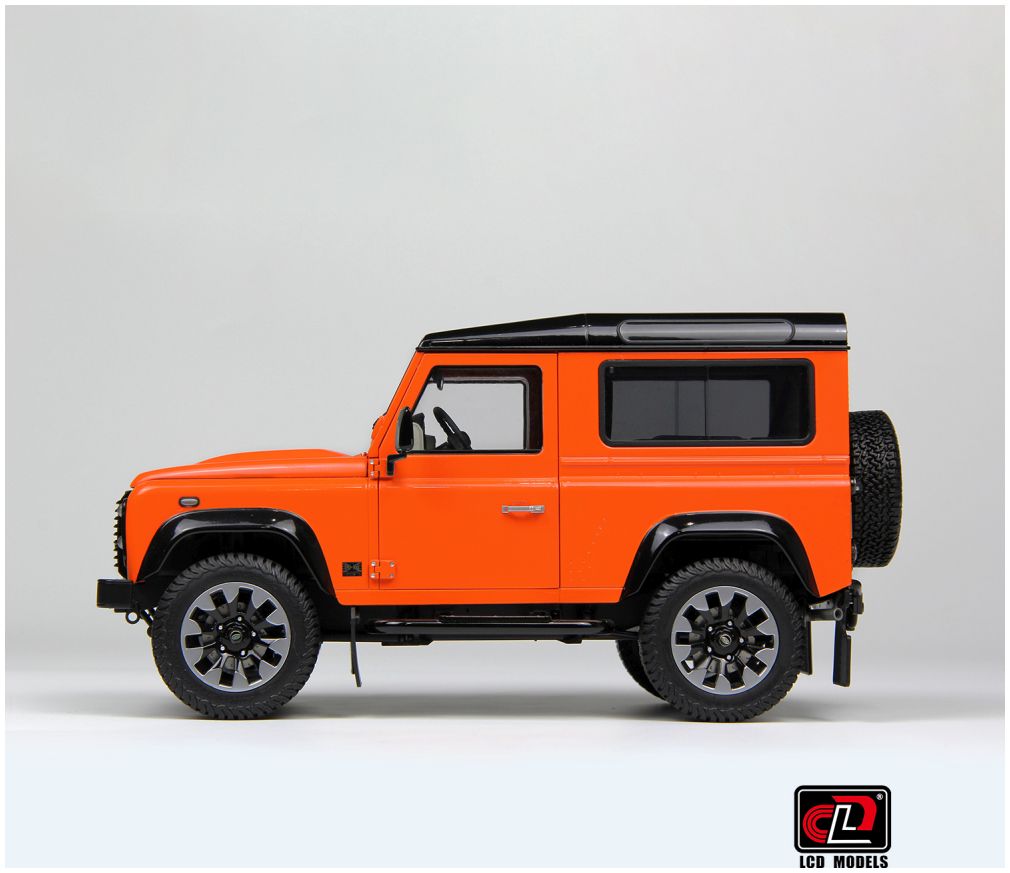 Available to Order – Land Rover Defender 90 2018 Works V8 70th Edition Orange 1:18 (LCD 18007O)