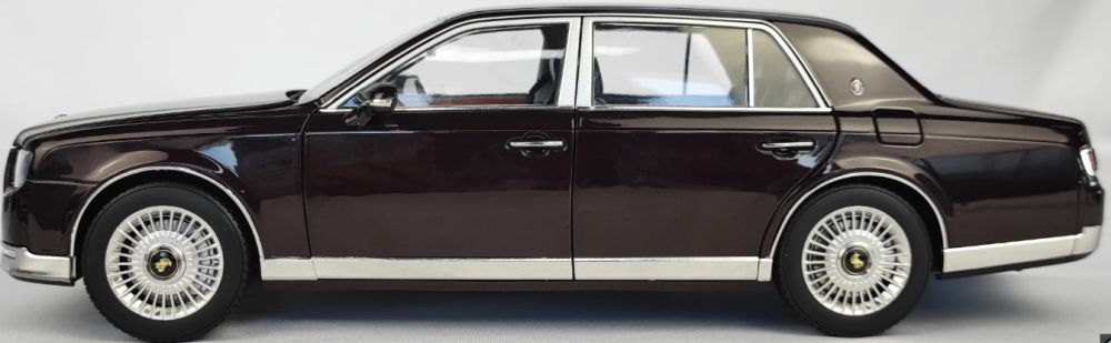Available to Order – Toyota Century Brown 1:18 (LCD 18011BR)