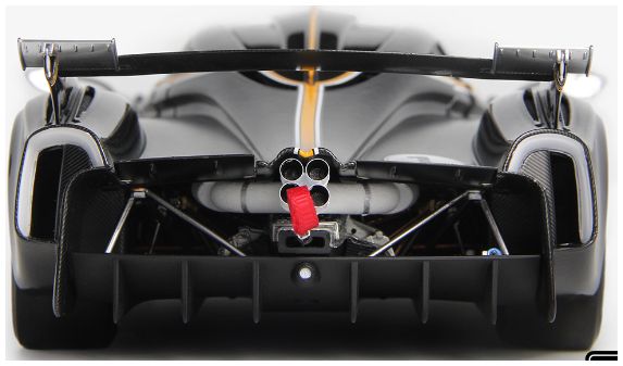 Available to Order – Pagani Huayra R Black Carbon 1:18 (LCD 18012K)
