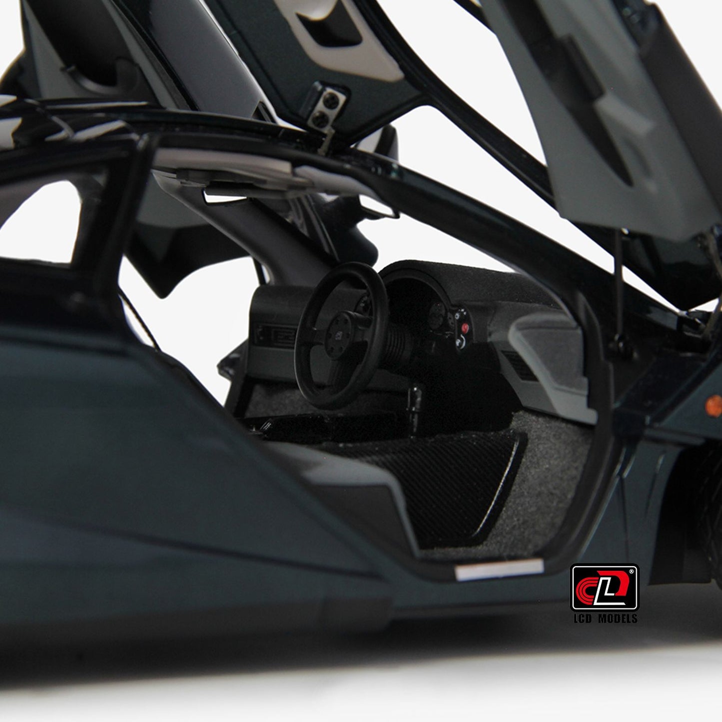 Available to Order – McLaren F1 XP5 Green 1:18 (LCD 18014G)