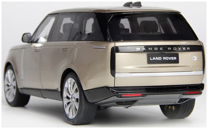 Available to Order – Land Rover Range Rover SV Serenity Gold 20 2022 1:18 (LCD 18017GD)