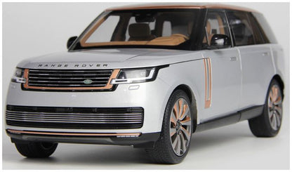 Available to Order – Land Rover Range Rover SV Serenity Silver 2022 1:18 (LCD 18017S)