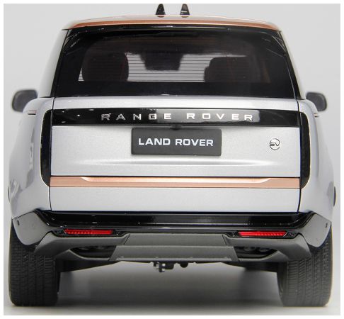 Available to Order – Land Rover Range Rover SV Serenity Silver 2022 1:18 (LCD 18017S)
