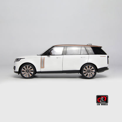 Available to Order – Land Rover Range Rover SV Serenity 2022 White w/Rose gold Roof 1:18 (LCD 18017W)