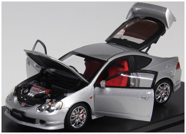 Available to Order – Honda Integra (DC5) Type R Silver 1:43 (LCD 43008S)