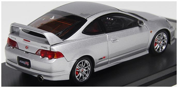 Available to Order – Honda Integra (DC5) Type R Silver 1:43 (LCD 43008S)