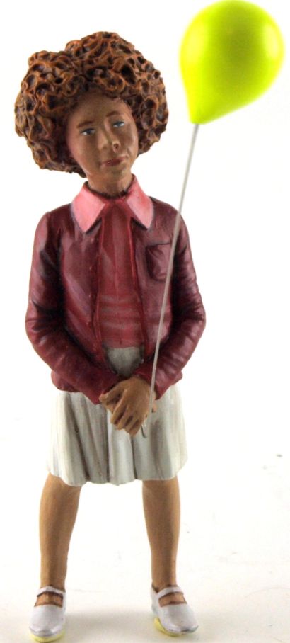 Tessa & Nils Figures 1:18 – diecast model (view 2)