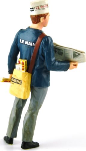 Joseph Vendeur de Journaux 'Le Maine Libre du 18-19 June 1966' Figure 1:18 – diecast model (view 3)