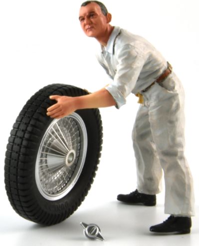 Available To Order – Georges Figure Porteur de Roue Team Bugatti T59 White Overall 1:18 (LMM FLM118044-D2)