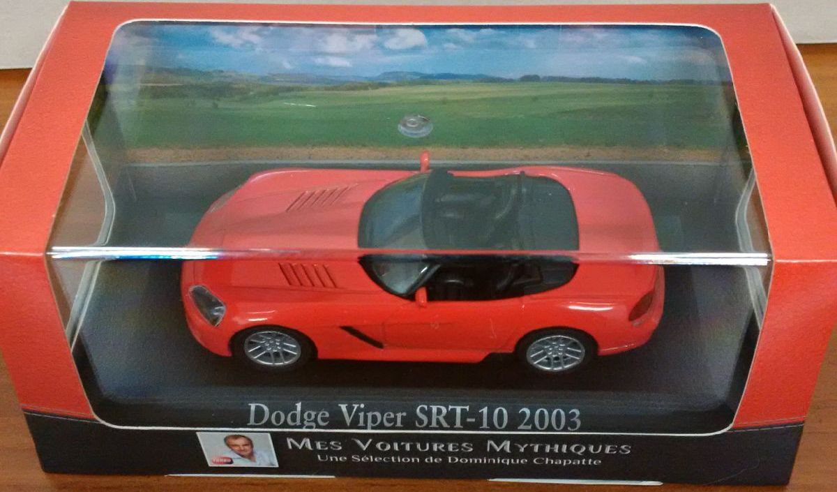 Dodge Viper SRT-10 1:43 – diecast model (view 2)