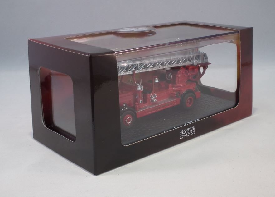 Leyland TLM London Fire Engine 1:72 – diecast model (view 2)