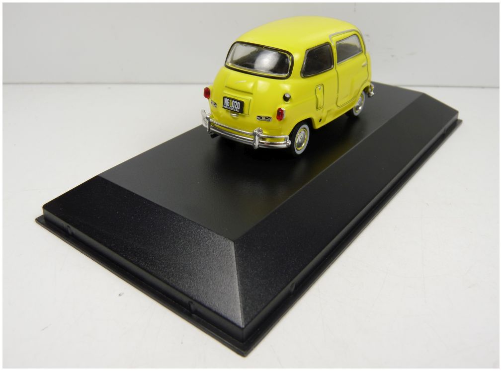 Iama Joseso Yellow 1959 Unforgetable cars - Argentina 1:43 – diecast model (view 2)