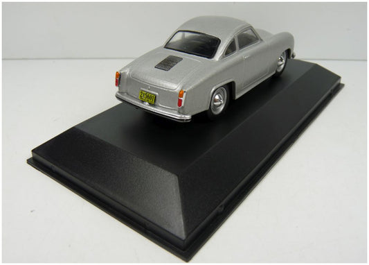 Teram Puntero Silver/Grey 1958 Unforgetable cars - Argentina 1:43 – diecast model (view 2)