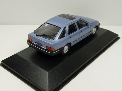 Ford Sierra Ghia 1984 - Lt.Blue Anos 80/90 1:43 – diecast model (view 4)