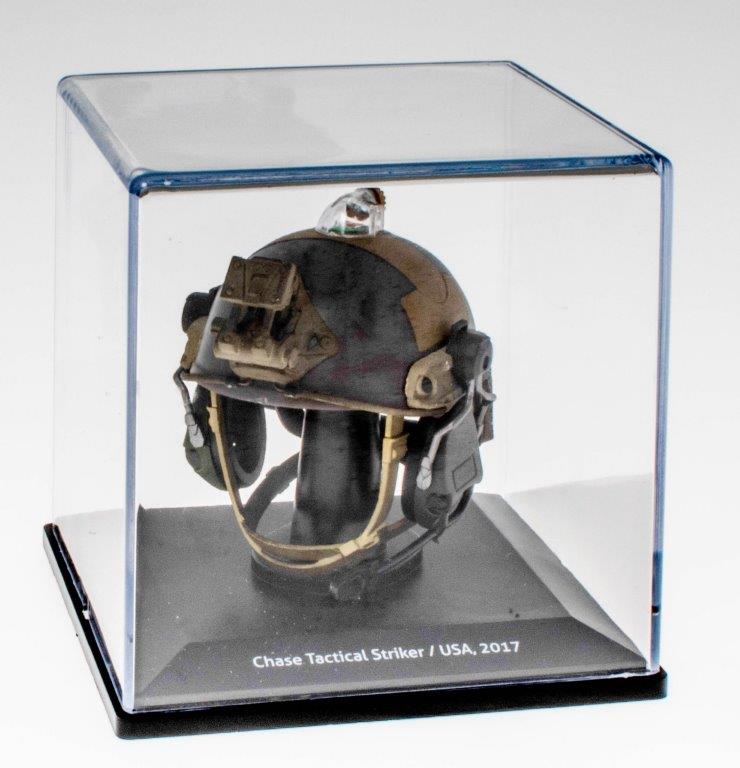 Chase Tactical Striker USA 2017 Helmet 1:5 Historical Military Helmets 1:5 – diecast model (view 3)