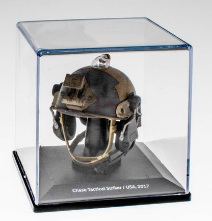 Chase Tactical Striker USA 2017 Helmet 1:5 Historical Military Helmets 1:5 – diecast model (view 3)