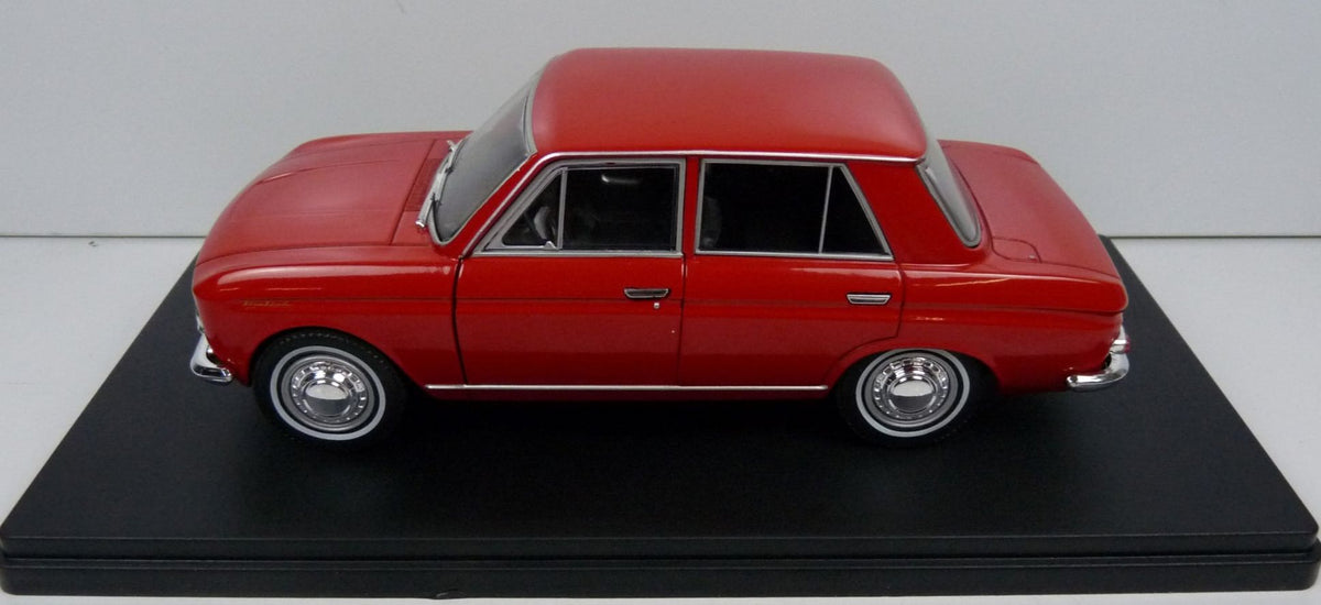 Datsun Bluebird Tizoc 410 Red - 1964 1:24th Scale 1:24 – diecast model (view 2)