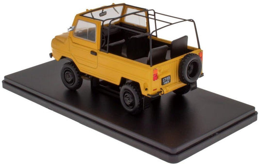 LuAZ 969M 'Volyn' - 1:24 Blister can be squashed 1:24 – diecast model (view 2)