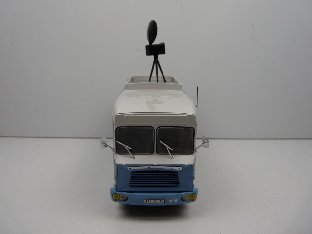 Berliet GAK 5R Camion Relais 'ORTF' 1:43 – diecast model (view 5)